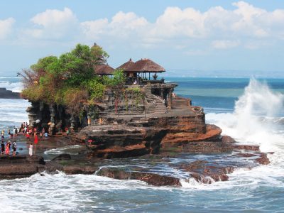 Tanah Lot-min Bali car rental with driver