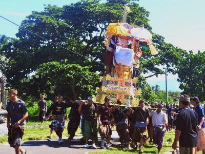bali cremation ceremony-min bali car rental