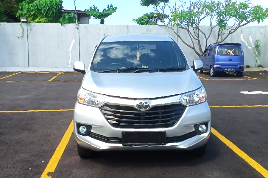 Bali car rental with driver