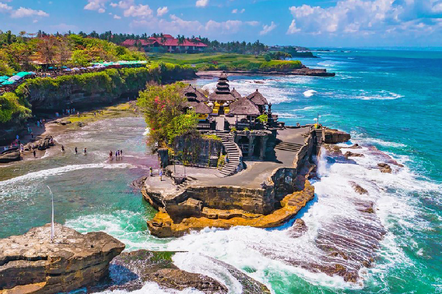 Tanah Lot Temple