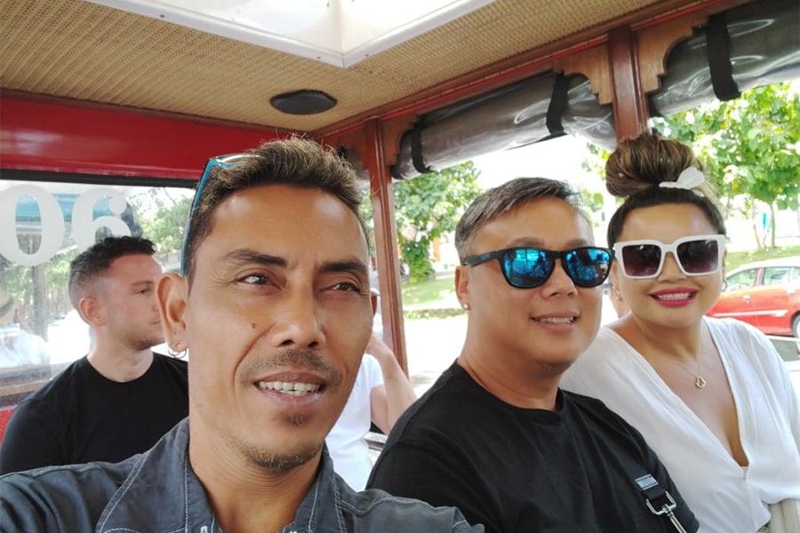 Bali car rental with driver