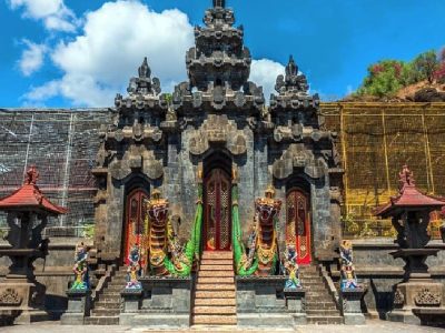 Pulaki Temple Bali