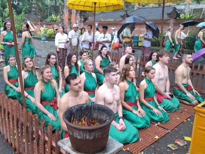 Tirta empul purification ceremony Tirta empul temple purification ceremony